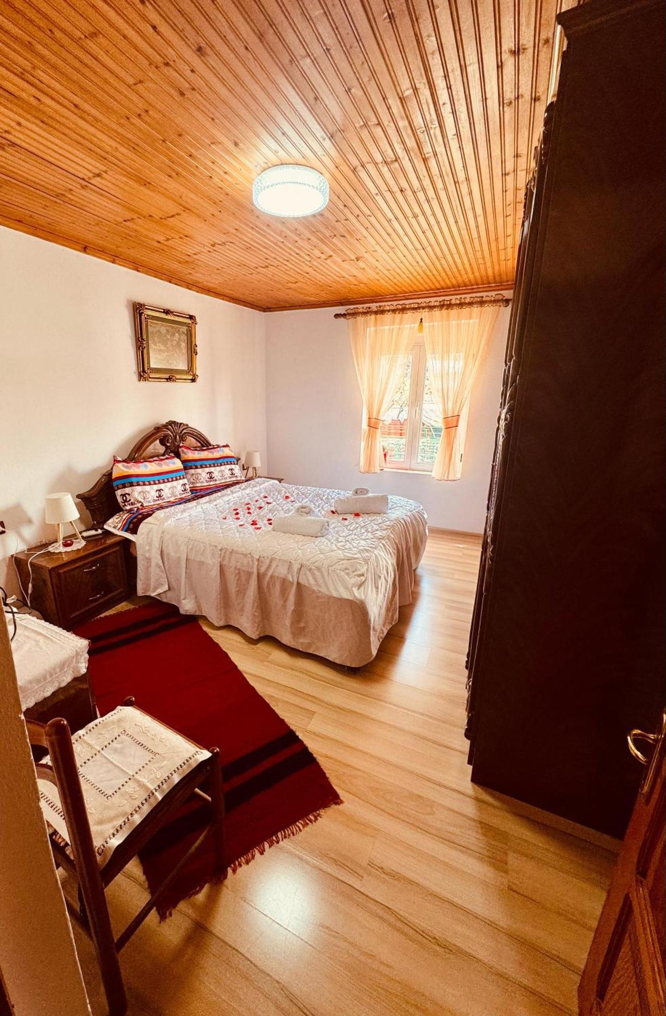 Flat In Apartment *